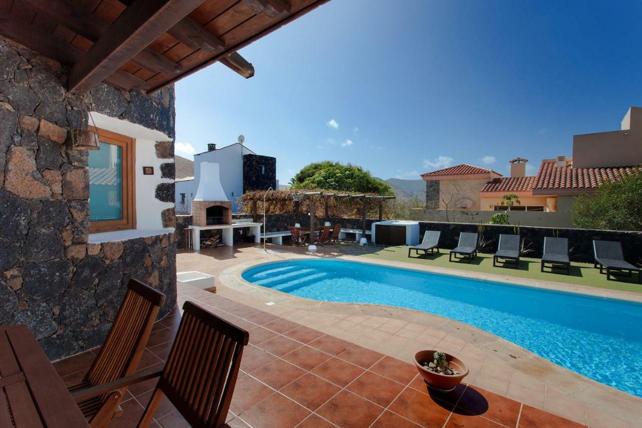 Casa Mina Villa La Oliva Exterior photo